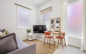 Flatiron Apartment II